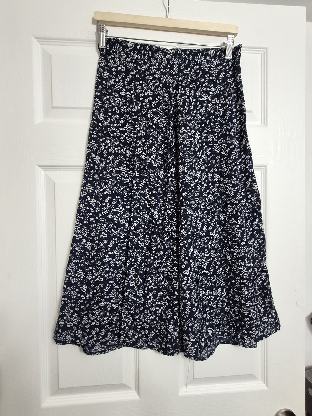 SHEIN Navy & White Floral A-Line Midi Skirt